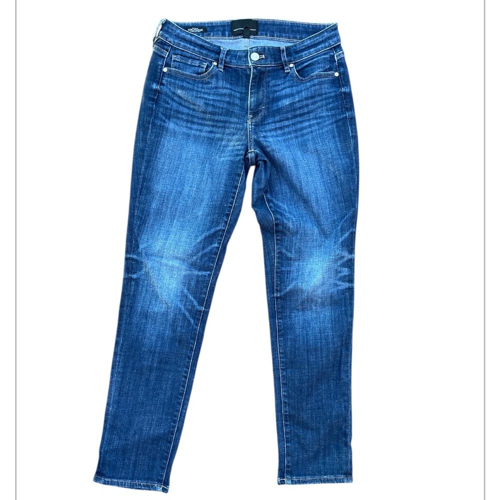 White House black market mid rise girl friend jeans size 0 denim